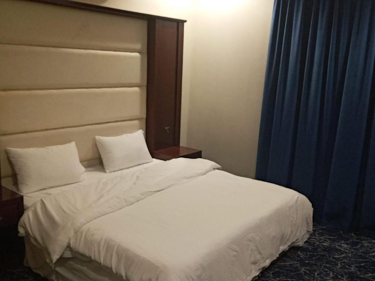 Hotel اوتار التميز للشقق المخدومه